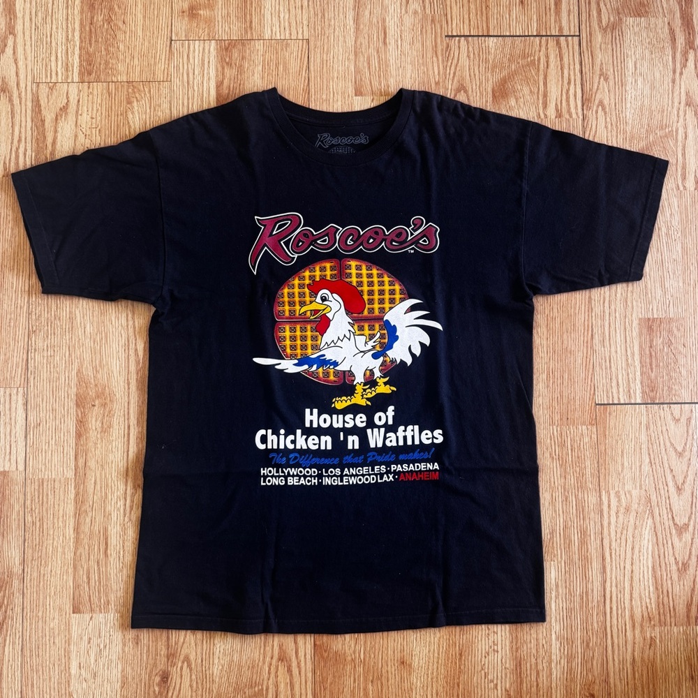 Roscoe’s Chicken & Waffles T Shirt - SZ L